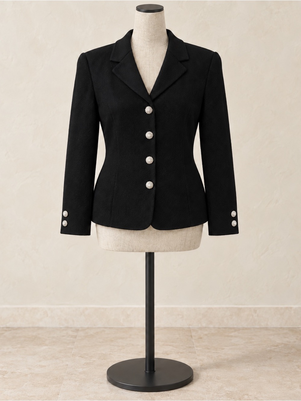 St. John Basics Black Crystal Button Tailored Knit Blazer Women’s Size 10 - Picture 4 of 7